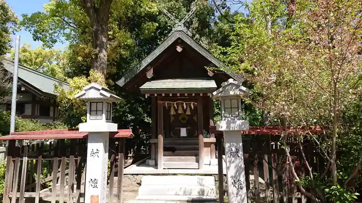 大鳥美波比神社(大鳥大社境内摂社)の末社・摂社