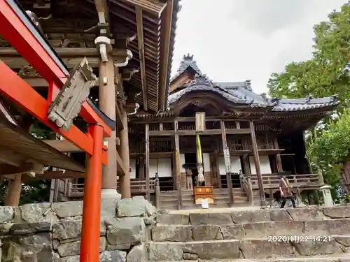 伊崎寺の鳥居