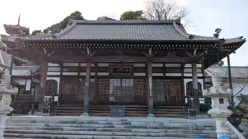 勝行院(法海寺)の本殿・本堂