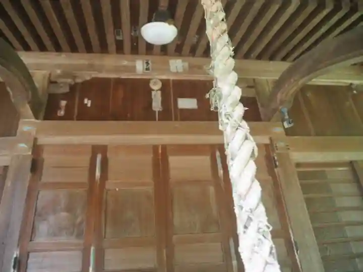 白山神社の本殿・本堂