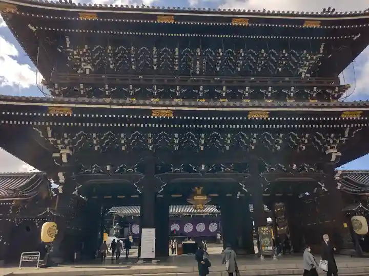 東本願寺(真宗本廟)の山門・神門