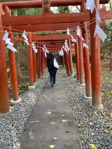 新屋山神社(山梨県)