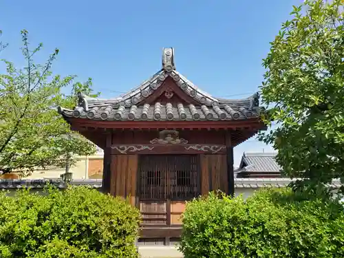 教信寺のその他建物