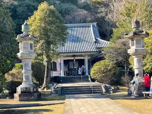 願成就院の本殿