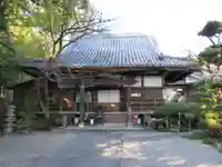 吉田寺の本殿・本堂