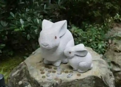 岡崎神社の狛犬