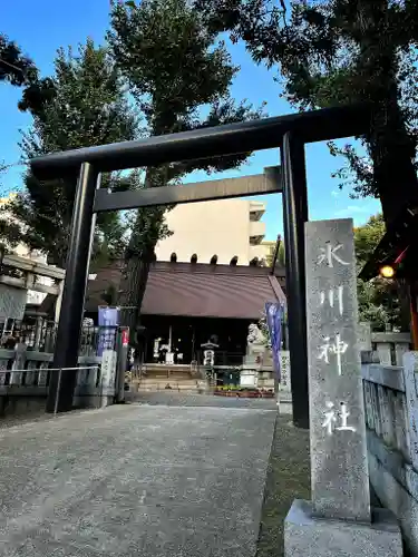 高円寺氷川神社の鳥居