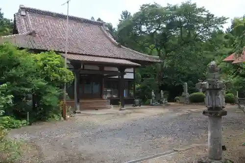 金蔵寺の本殿・本堂