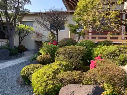 要法寺の庭園