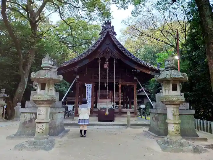 白山神社(二子町)の本殿・本堂