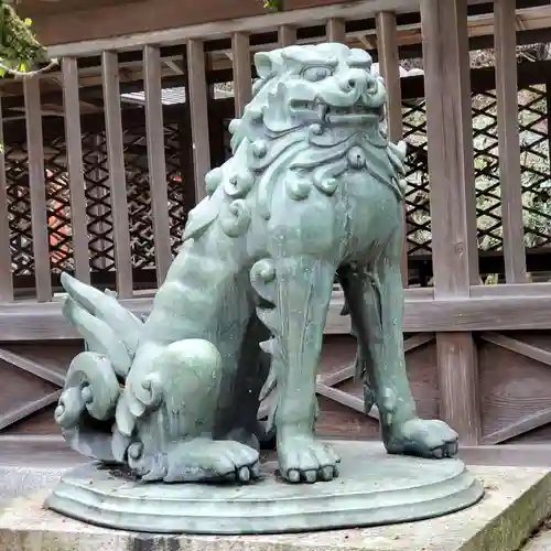 長等神社の狛犬