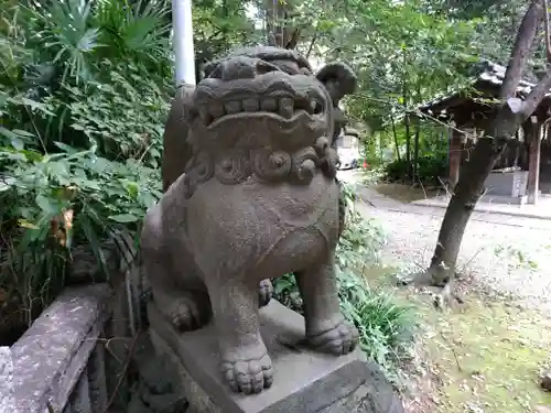 西久保八幡神社の狛犬