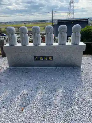 埼玉厄除け開運大師・龍泉寺（切り絵御朱印発祥の寺）(埼玉県)