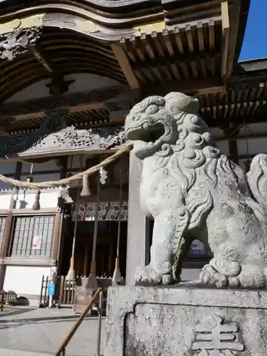 三熊野神社の狛犬