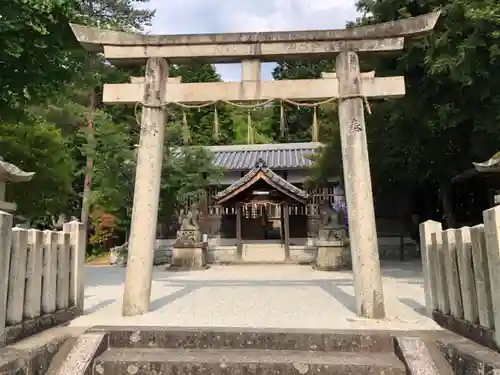 久米御縣神社の鳥居