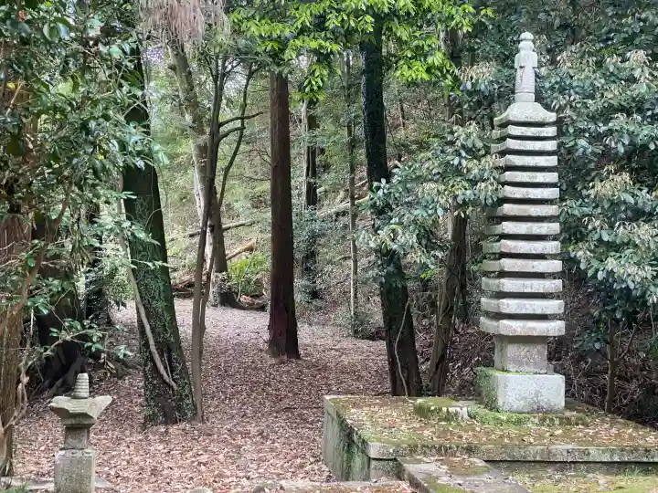 教弘寺の{uncategorized: "未分類", other: "その他", undefined: "問題あり", building: "その他建物", grave: "お墓", sacred_gate: "鳥居", guardian: "狛犬", statue: "像", buddha: "仏像", history: "歴史", nature: "自然", garden: "庭園", animal: "動物", pagoda: "塔", temizu: "手水舎", mountain_gate: "山門・神門", sanctuary: "本殿・本堂", subordinate: "末社・摂社", art: "芸術", scenery: "景色", jizo: "地蔵", ema: "絵馬", goshuin: "御朱印", omikuji: "おみくじ", items: "授与品その他", amulet: "お守り", goshuincho: "御朱印帳", eats: "食事", festival: "お祭り", votive_dance: "神楽", shichigosan: "七五三参", wedding: "結婚式", experience: "体験その他", initially: "初詣", around: "周辺", anti_infection: "感染症対策"}