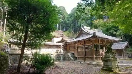 泉神社の本殿・本堂