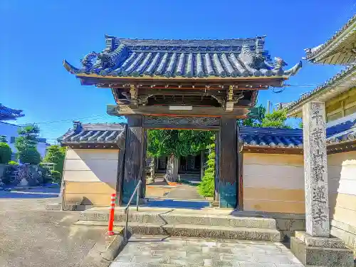 宝蓮寺の山門・神門
