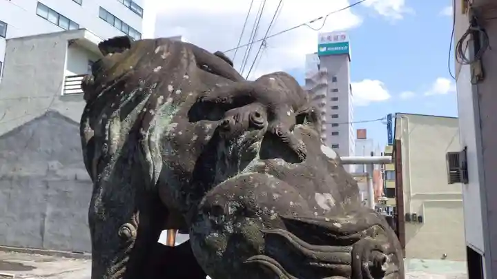 安積國造神社の狛犬