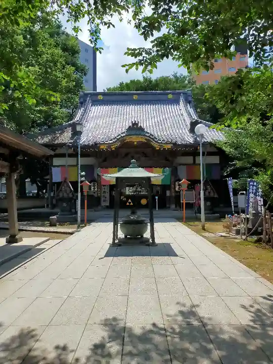 蓮馨寺の本殿・本堂