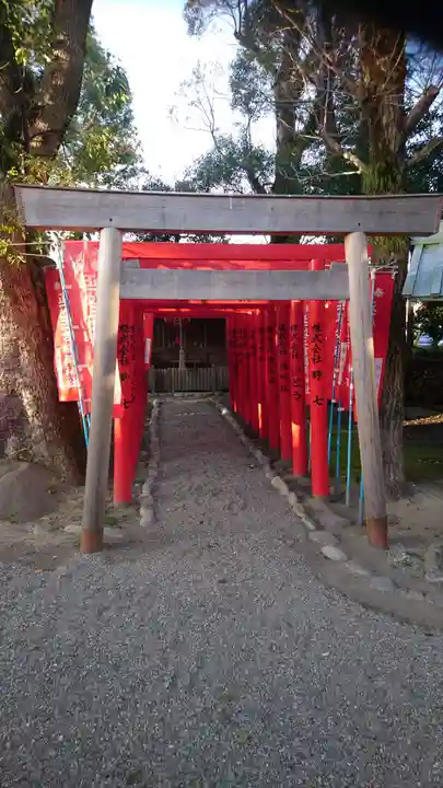 世木神社の末社・摂社