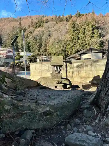 諏訪大社上社前宮(長野県)