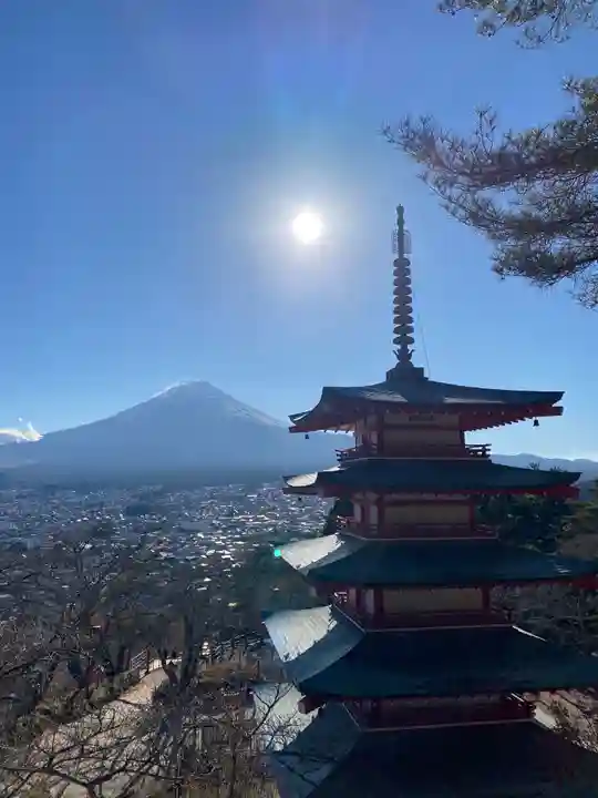 新倉富士浅間神社の景色