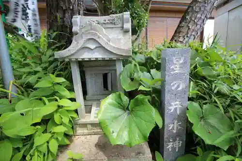 星井寺（ 明鏡山円満院星井寺虚空蔵堂 ）の末社