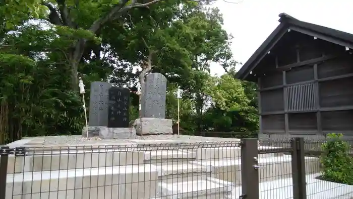 若宮八幡神社の建物その他