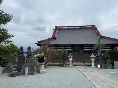 善栄寺の本殿・本堂
