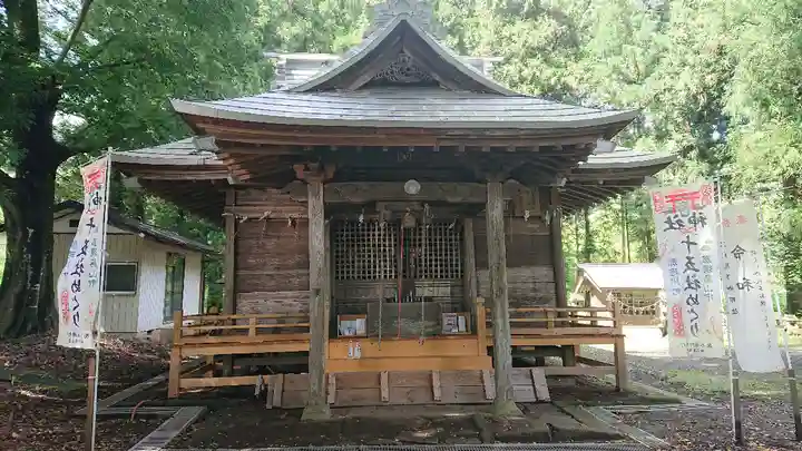 戸隠神社の本殿・本堂