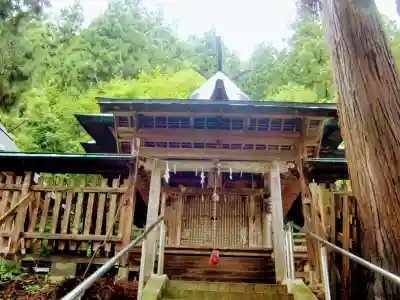 新宮熊野神社の本殿・本堂