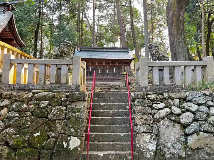 弓削神社の末社・摂社