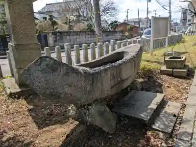 板垣神社の{uncategorized: "未分類", other: "その他", undefined: "問題あり", building: "その他建物", grave: "お墓", sacred_gate: "鳥居", guardian: "狛犬", statue: "像", buddha: "仏像", history: "歴史", nature: "自然", garden: "庭園", animal: "動物", pagoda: "塔", temizu: "手水舎", mountain_gate: "山門・神門", sanctuary: "本殿・本堂", subordinate: "末社・摂社", art: "芸術", scenery: "景色", jizo: "地蔵", ema: "絵馬", goshuin: "御朱印", omikuji: "おみくじ", items: "授与品その他", amulet: "お守り", goshuincho: "御朱印帳", eats: "食事", festival: "お祭り", votive_dance: "神楽", shichigosan: "七五三参", wedding: "結婚式", experience: "体験その他", initially: "初詣", around: "周辺", anti_infection: "感染症対策"}