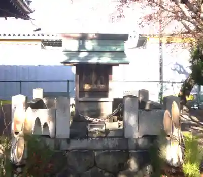 十二所社(徳重)の末社・摂社