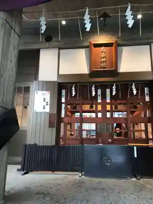 烏森神社の本殿・本堂