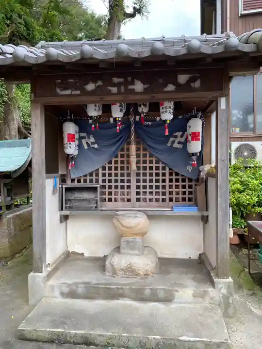 岩樟神社の末社・摂社