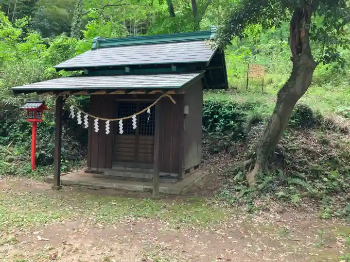 大麻止乃豆乃天神社の{uncategorized: "未分類", other: "その他", undefined: "問題あり", building: "その他建物", grave: "お墓", sacred_gate: "鳥居", guardian: "狛犬", statue: "像", buddha: "仏像", history: "歴史", nature: "自然", garden: "庭園", animal: "動物", pagoda: "塔", temizu: "手水舎", mountain_gate: "山門・神門", sanctuary: "本殿・本堂", subordinate: "末社・摂社", art: "芸術", scenery: "景色", jizo: "地蔵", ema: "絵馬", goshuin: "御朱印", omikuji: "おみくじ", items: "授与品その他", amulet: "お守り", goshuincho: "御朱印帳", eats: "食事", festival: "お祭り", votive_dance: "神楽", shichigosan: "七五三参", wedding: "結婚式", experience: "体験その他", initially: "初詣", around: "周辺", anti_infection: "感染症対策"}