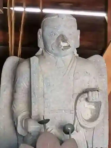 武蔵第六天神社の像