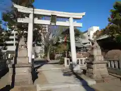 大棚・中川杉山神社の鳥居