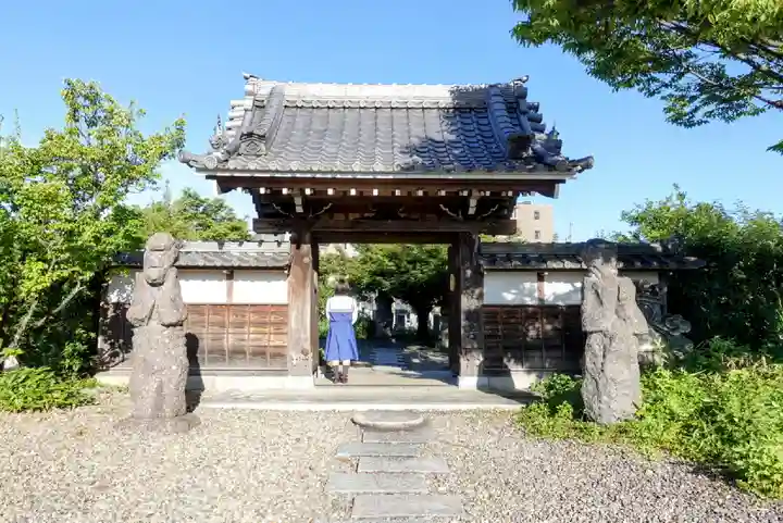 立圓寺の山門・神門