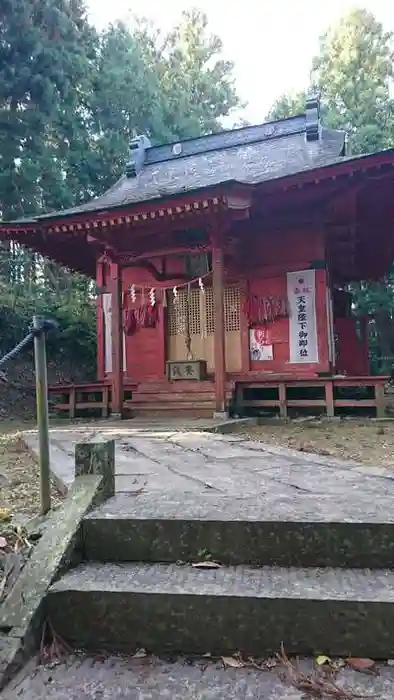 二渡神社の本殿