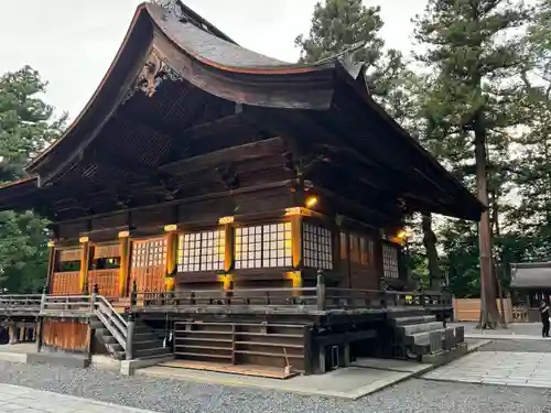 諏訪大社下社秋宮(長野県)