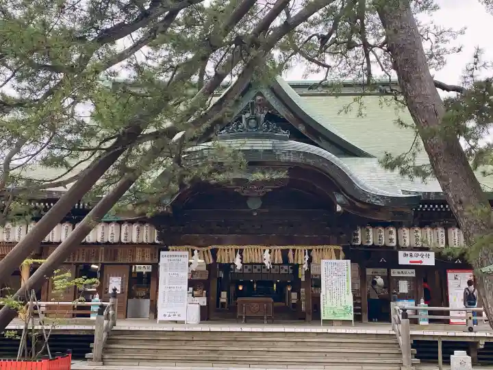 白山神社の{uncategorized: "未分類", other: "その他", undefined: "問題あり", building: "その他建物", grave: "お墓", sacred_gate: "鳥居", guardian: "狛犬", statue: "像", buddha: "仏像", history: "歴史", nature: "自然", garden: "庭園", animal: "動物", pagoda: "塔", temizu: "手水舎", mountain_gate: "山門・神門", sanctuary: "本殿・本堂", subordinate: "末社・摂社", art: "芸術", scenery: "景色", jizo: "地蔵", ema: "絵馬", goshuin: "御朱印", omikuji: "おみくじ", items: "授与品その他", amulet: "お守り", goshuincho: "御朱印帳", eats: "食事", festival: "お祭り", votive_dance: "神楽", shichigosan: "七五三参", wedding: "結婚式", experience: "体験その他", initially: "初詣", around: "周辺", anti_infection: "感染症対策"}