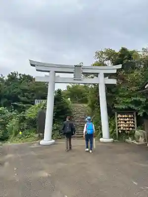 彌彦神社奥宮（御神廟）(新潟県)