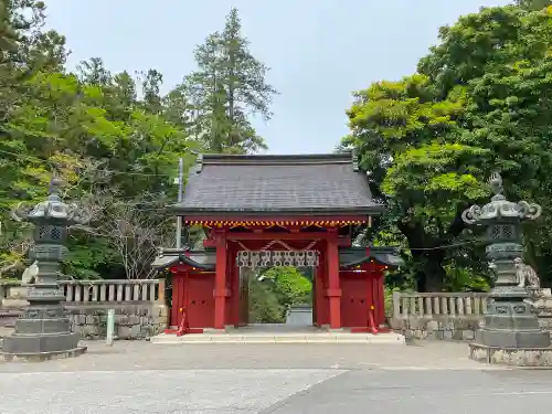 一之宮貫前神社の山門