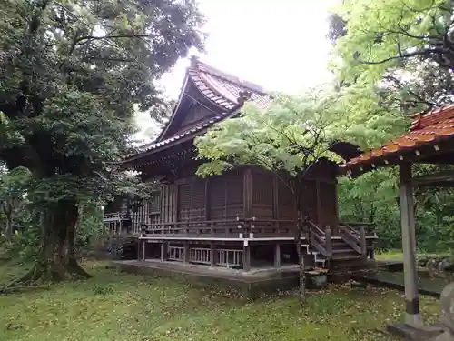大堰神社の本殿・本堂