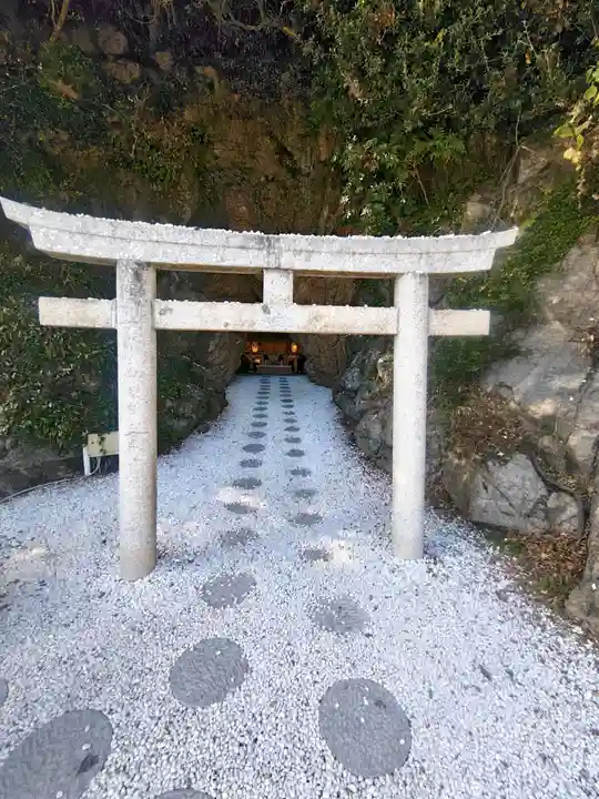 安乎岩戸信龍神社 (安乎八幡神社 摂社)(兵庫県)