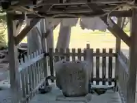 山田感神社の手水舎