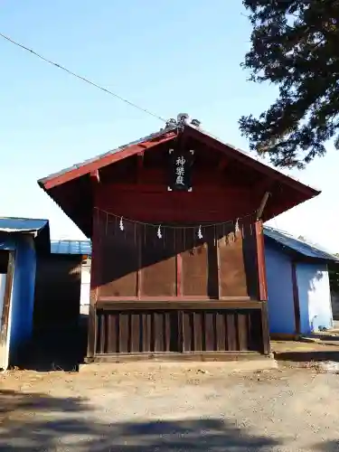 鬼鎮神社の{uncategorized: "未分類", other: "その他", undefined: "問題あり", building: "その他建物", grave: "お墓", sacred_gate: "鳥居", guardian: "狛犬", statue: "像", buddha: "仏像", history: "歴史", nature: "自然", garden: "庭園", animal: "動物", pagoda: "塔", temizu: "手水舎", mountain_gate: "山門・神門", sanctuary: "本殿・本堂", subordinate: "末社・摂社", art: "芸術", scenery: "景色", jizo: "地蔵", ema: "絵馬", goshuin: "御朱印", omikuji: "おみくじ", items: "授与品その他", amulet: "お守り", goshuincho: "御朱印帳", eats: "食事", festival: "お祭り", votive_dance: "神楽", shichigosan: "七五三参", wedding: "結婚式", experience: "体験その他", initially: "初詣", around: "周辺", anti_infection: "感染症対策"}